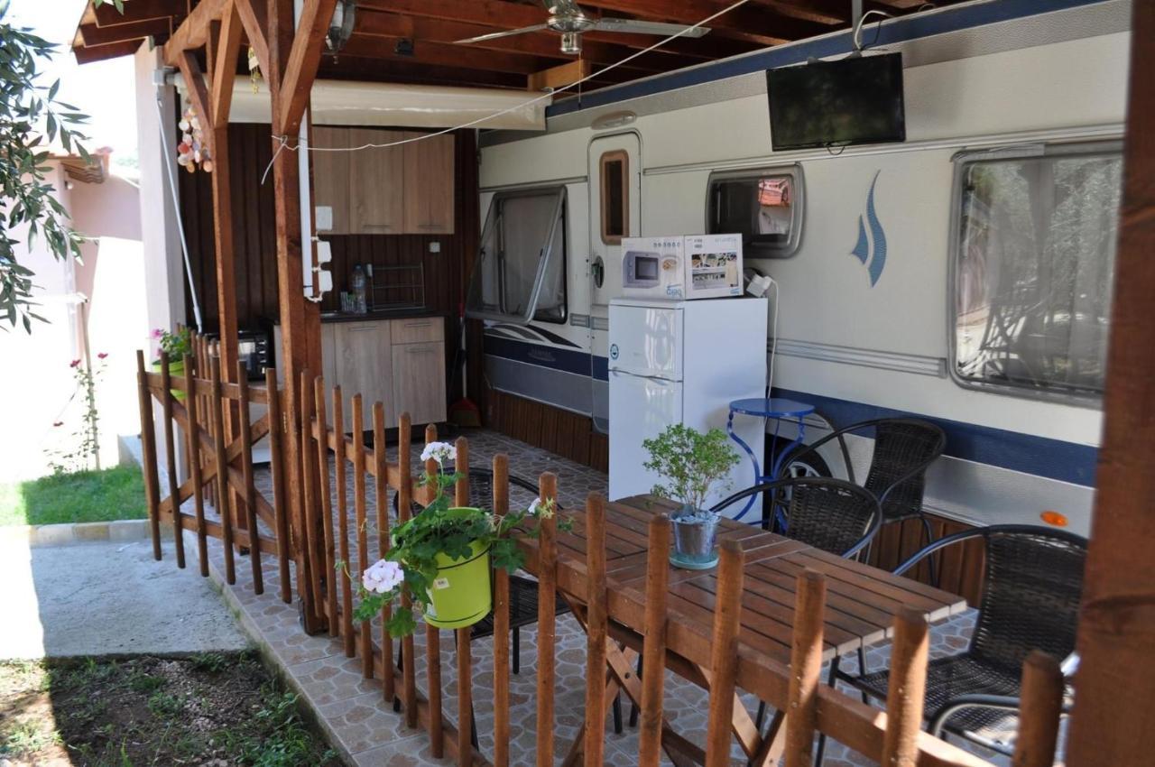 Caravan Rona Skala Kallirakhis Luaran gambar